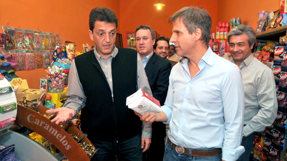 De compras. Recorrida junto a Martín Redrado, Miguel Peirano, Federico Delgado y Marco Lavagna. 