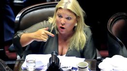 Verborrágica, como siempre, Carrió también nombró a ministro de CFK que están en la pelea por el PJ.