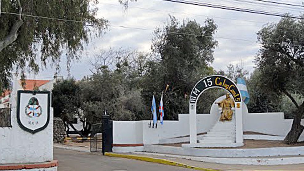 Allanamiento. En el Regimiento Infantería 15 de la provincia.