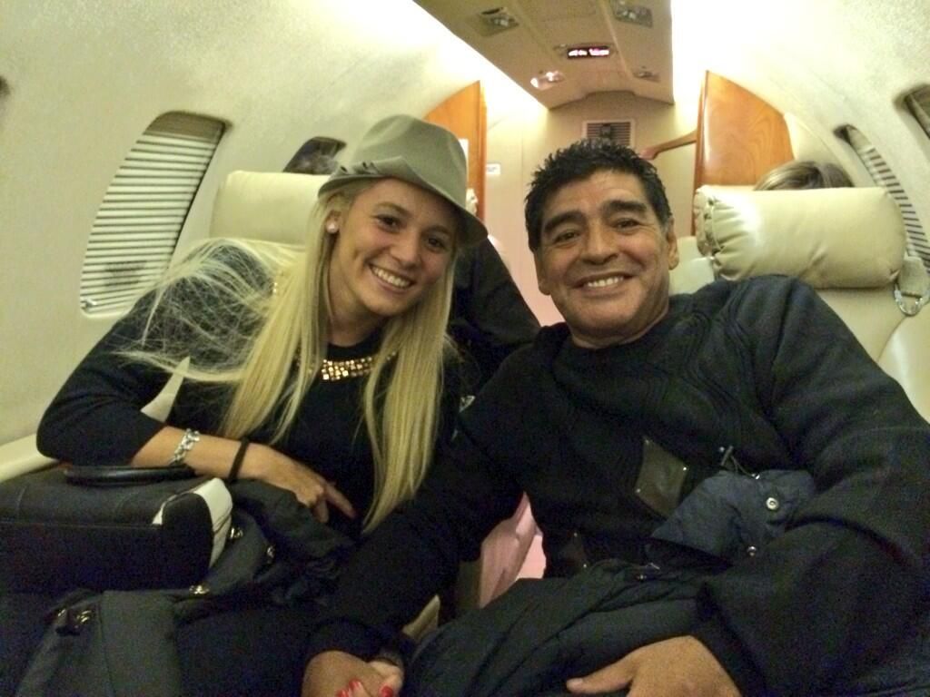 Ampliar Rocio Oliva y Diego Maradona.