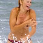 Pamela Anderson topless (7)