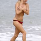 Pamela Anderson topless (8)