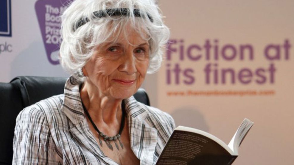 Alice Munro, de 83 años, fue distinguida por la Academia de Estocolmo con el Nobel de Literatura 2013.