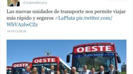 A través de su cuenta en Twitter, el candidato a concejal de La Plata presentó "las nuevas unidades de transporte (para) viajar más rápido y seguros".