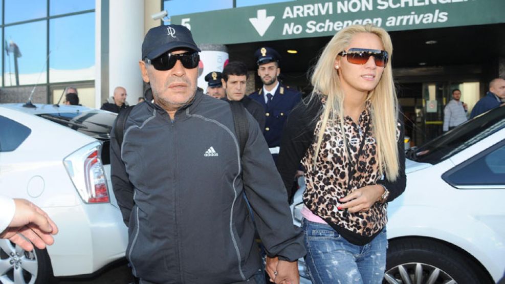 Juntos.  Al llegar a Italia. Ella, devota del estampado animal.