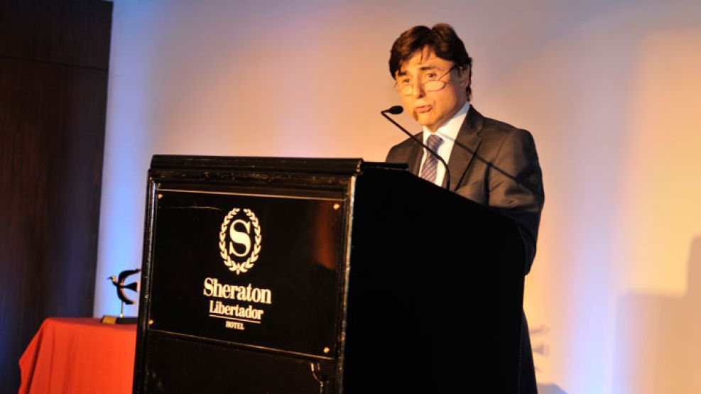 Jorge Fontevecchia, durante la apertura de la ceremonia.