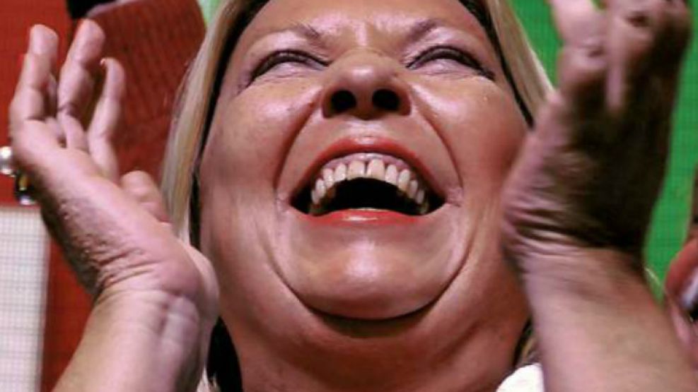 Elisa Carrió celebró la salida de Moreno.