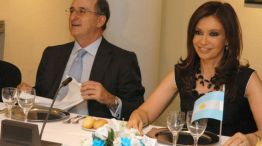 Cristina Fernández de Kirchner junto a Antonio Brufau, presidente de Repsol YPF, en 2007.