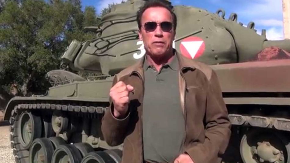 Arnold Schwarzenegger tanque