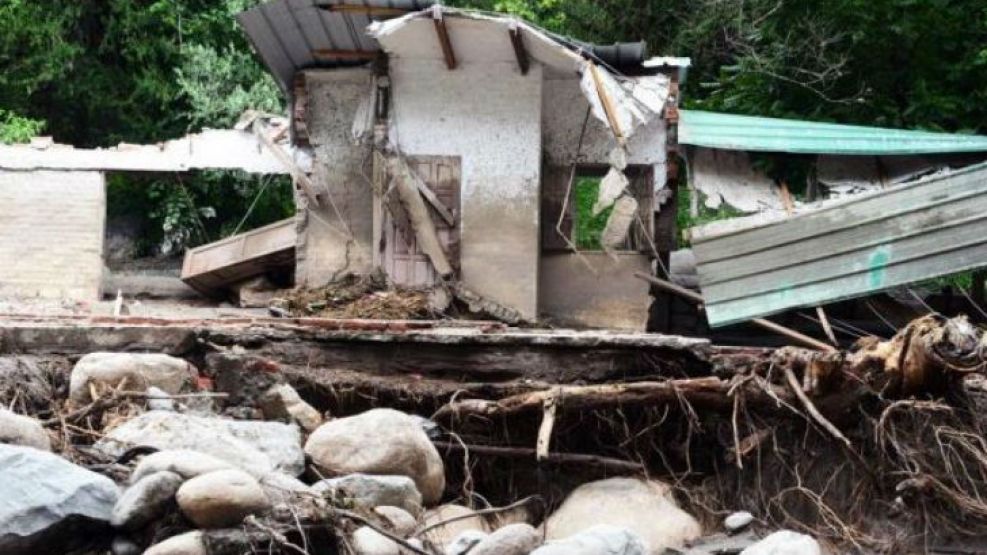 A nueve asciende la cantidad de víctimas que provocó el fuerte temporal en Catamarca. 