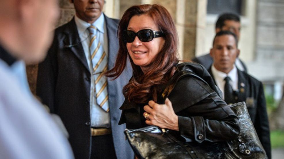 La presidenta Cristina Fernández de Kirchner arribó esta mañana a las 7:15 (9:15 hora argentina) al aeropuerto José Martí de La Habana.