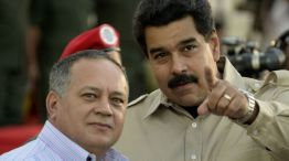 Cabello advirtió que si el Gobierno es derrocado, la revolución "quizás tomaría un carácter armado".
