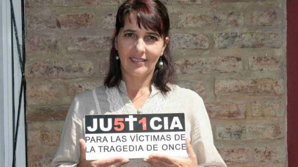 María Luján Rey, mamá de Lucas Menghini, la última víctima encontrada en la Tragedia de Once.