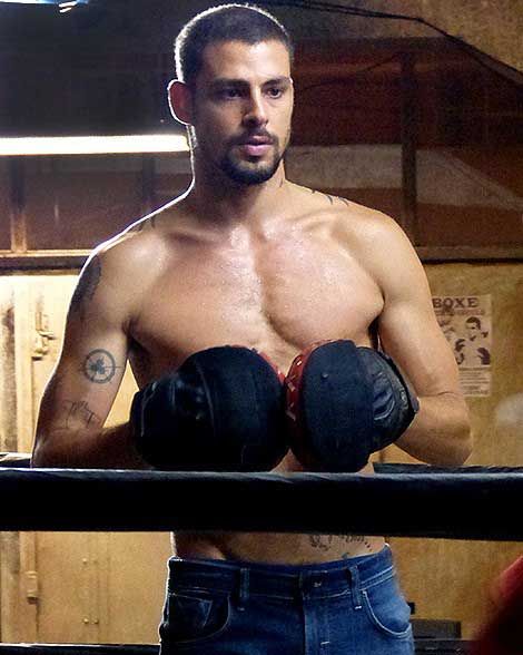 Caua Reymond Cazador 2