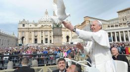 Paloma. El nuevo jefe del Vaticano logró una transformación en la Iglesia y fue nominado al Nobel por la Cámara de Diputados.