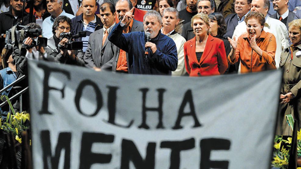 “Folha” miente. Dilma y Lula contra el diario de Brasil.