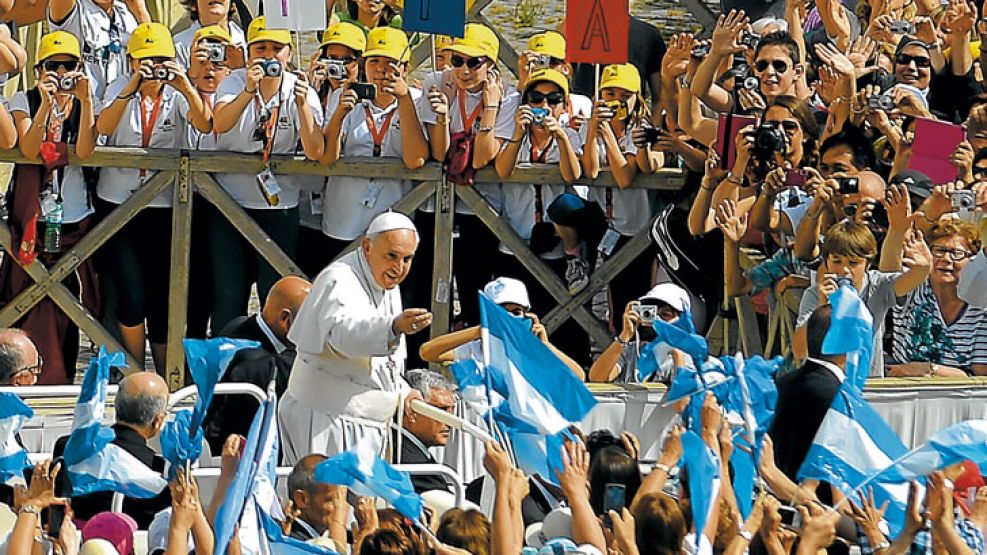 Figura. El papa argentino, centro de atención y debate.