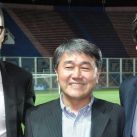 Marcelo Tinelli y Matias Lammens, junto a Tomas Yoon, Presidente de la Empresa LG, inauguraron el nuevo sistema lumínico LG en el Estadio de San Lorenzo, único en Latinoamérica.  