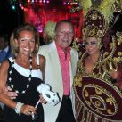 Marga Pomi y su marido Osvaldo Pirra festejaron el Carnaval en Ovo Night & Day Club, en el Conrad Punta del Este.