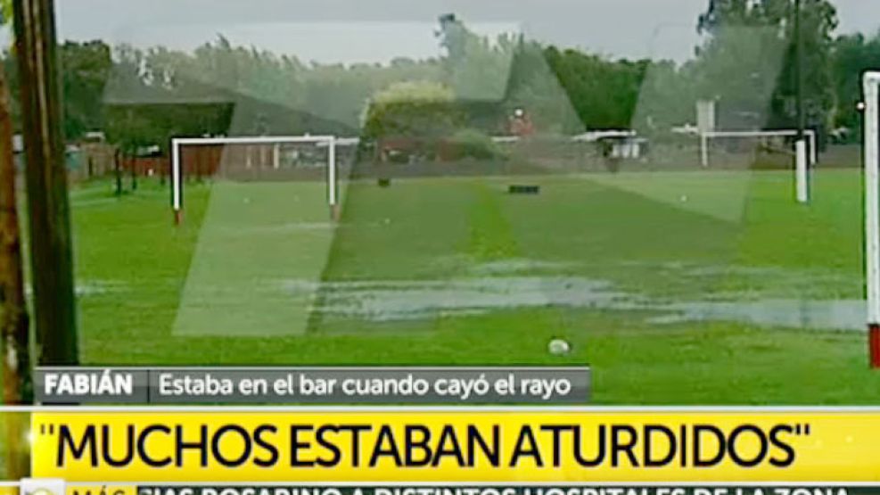 Cancha. El campo deportivo donde impactó el rayo en Rosario.