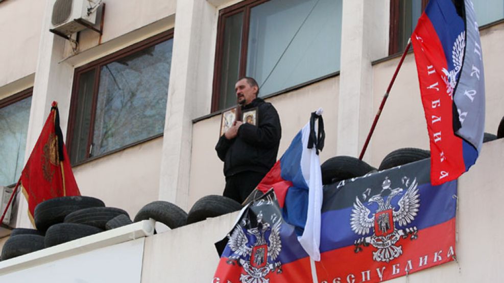 Fe. El ocupante rebelde de un edificio público en Ucrania.