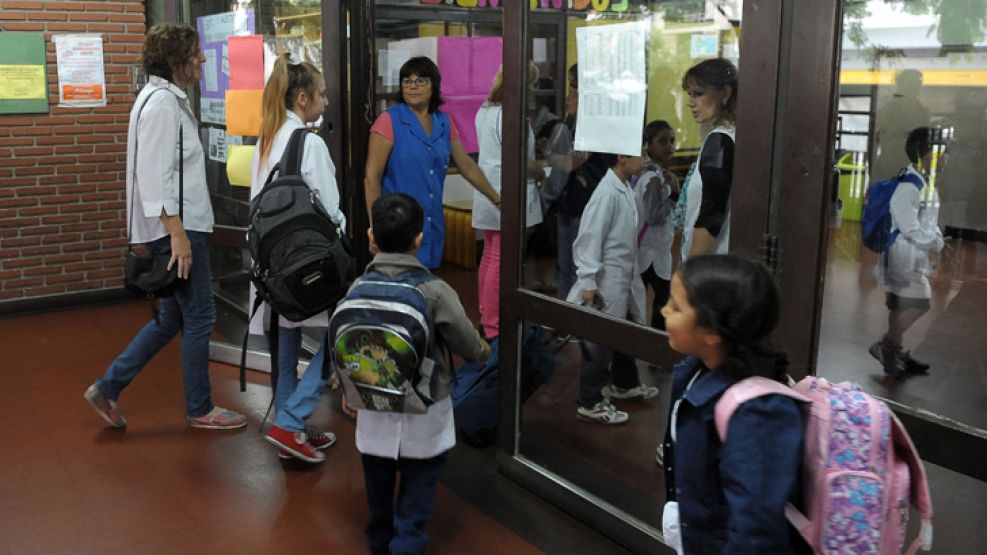 La crisis de la educación en el país, analizada por expertos.