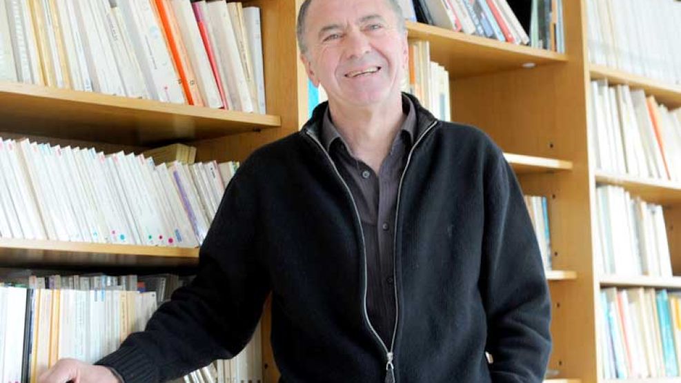 Contrastes. Para Lipovetsky, “un conjunto de factores políticos y sociales no permitieron que la rica Argentina logre un nivel de desarrollo como Chile”.