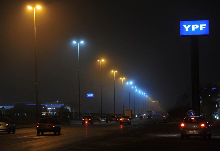 Capital y alrededores amanecieron cubiertos de niebla 