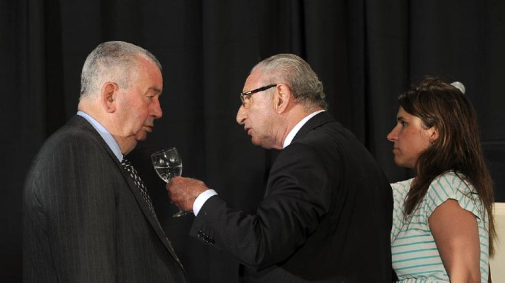 El vocero de la AFA habló sobre los viajes al Mundial.