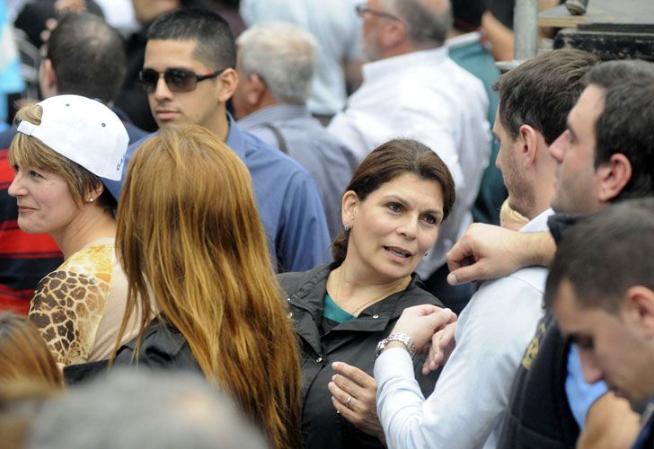 Miriam Quiroga, la exasistente de Néstor, reapareció en la Plaza.
