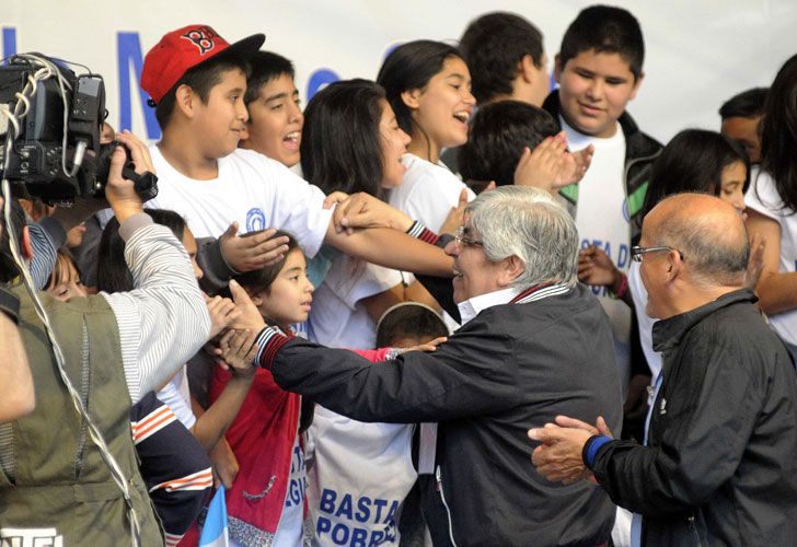 Moyano y Barrionuevo dieron un breve mensaje al final del acto.