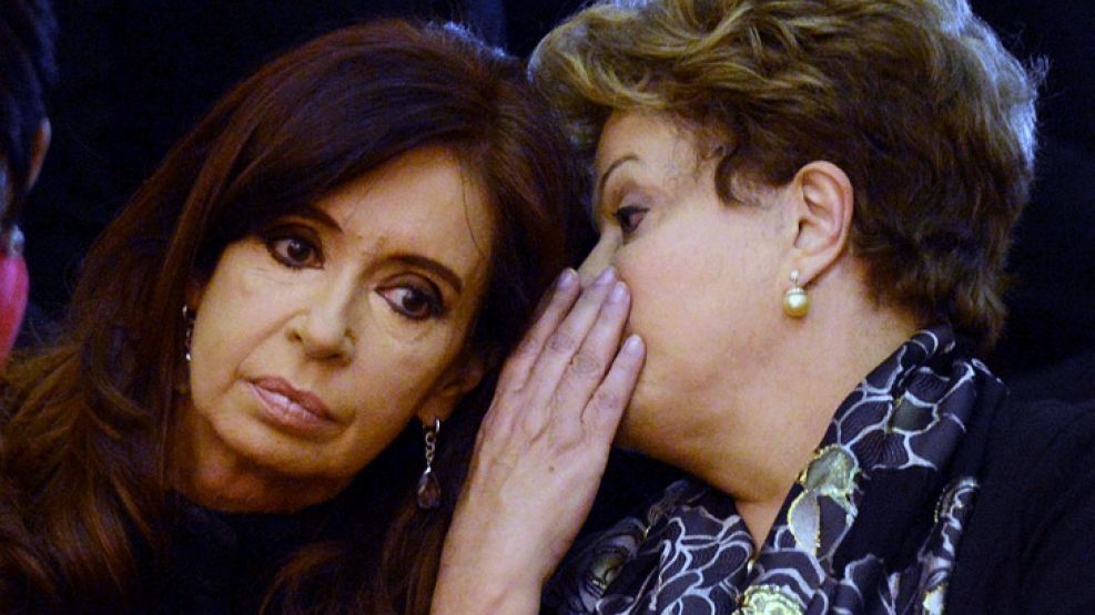 Coincidencias entre CFK y Dilma: dudas sobre los negocios con petroleras