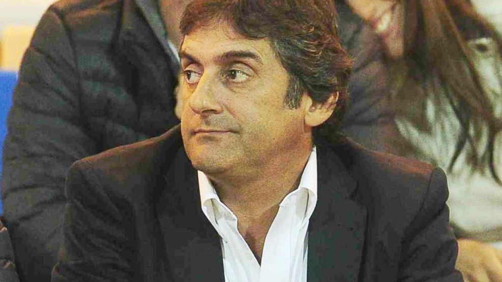 Fin de la siesta. La imagen de Francescoli, que subirá súbitamente su perfil. Se hará dueño de los éxitos y los fracasos.