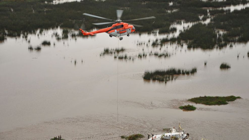 Operativo. Los restos de la Beechcraft en el Río de la Plata. 
