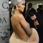 Rihanna (11)
