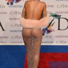 Rihanna (13)