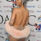 Rihanna (8)
