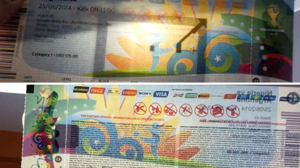 Detección. Las entradas de la FIFA (arriba) tienen un chip rectangular que los falsificadores no pueden imitar. Entrada falsa (abajo).