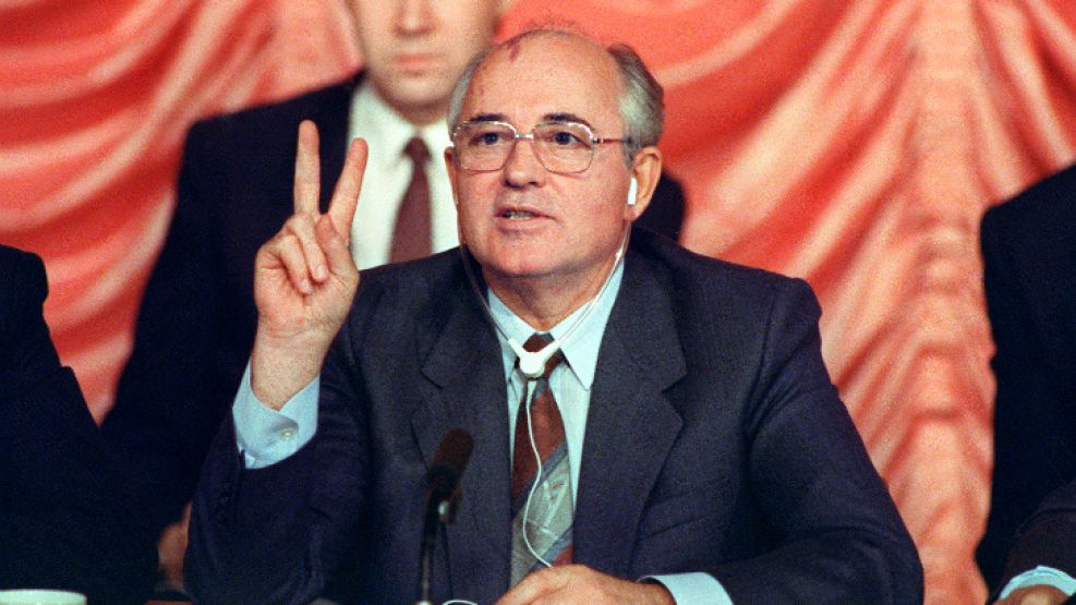 Mikhail Gorbachov, en un congreso comunista en 1987. Él es licenciado en marxismo.