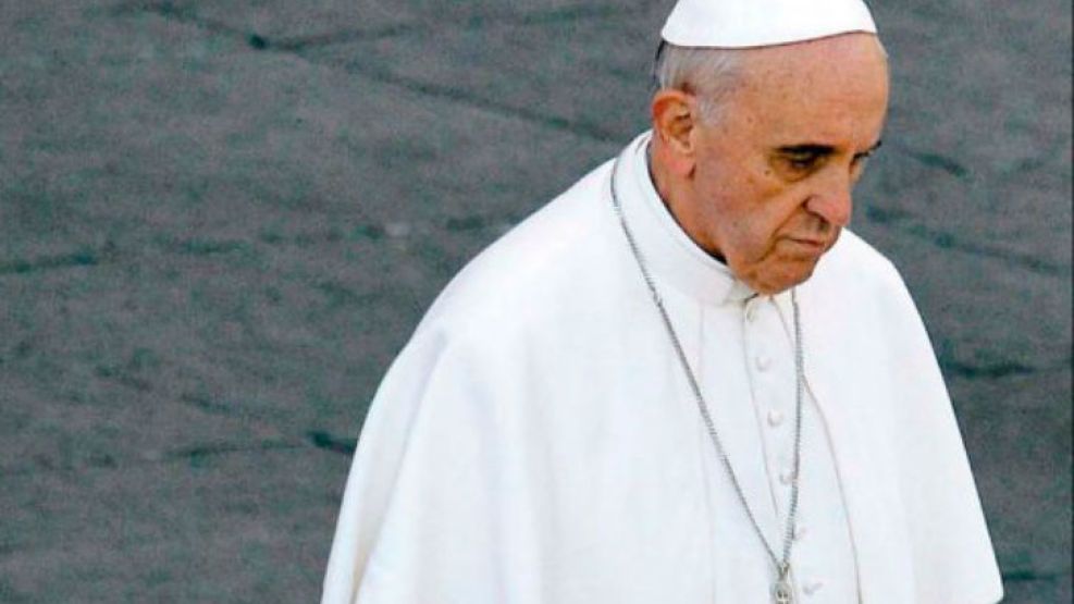 A un año y tres meses de asumir como Pontífice, Bergoglio tuvo que tomarse dos días de reposo.