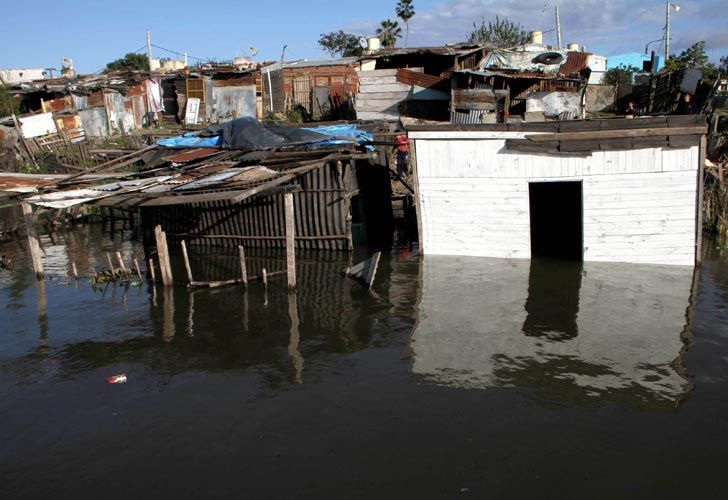 En Corrientes esperaban un pico para el lunes y estimaron que puede afectar a un millar de pobladores.