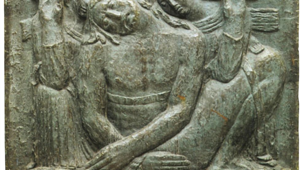 El escultor nacional; un bajorrelieve funerario (59 x 72 x 5 cm)