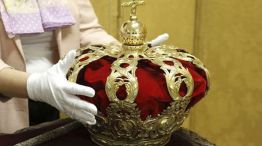 La última vez que la corona fue exhibida fue en 1980, con motivo del traslado a España de los restos de Alfonso XIII.