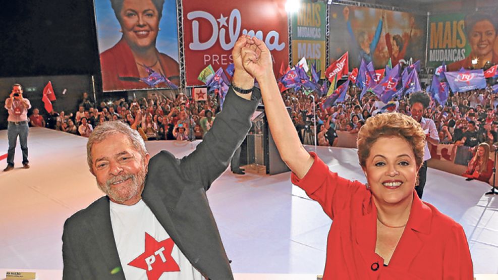 Mentor y criatura. Lula expresó ayer en Brasilia su apoyo a su sucesora: “Cuando haya divergencias entre nosotros, Dilma siempre tendrá razón y yo estaré equivocado”.