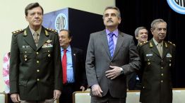 El ministro de Defensa, Agustín Rossi, se anota en la carrera por 2015