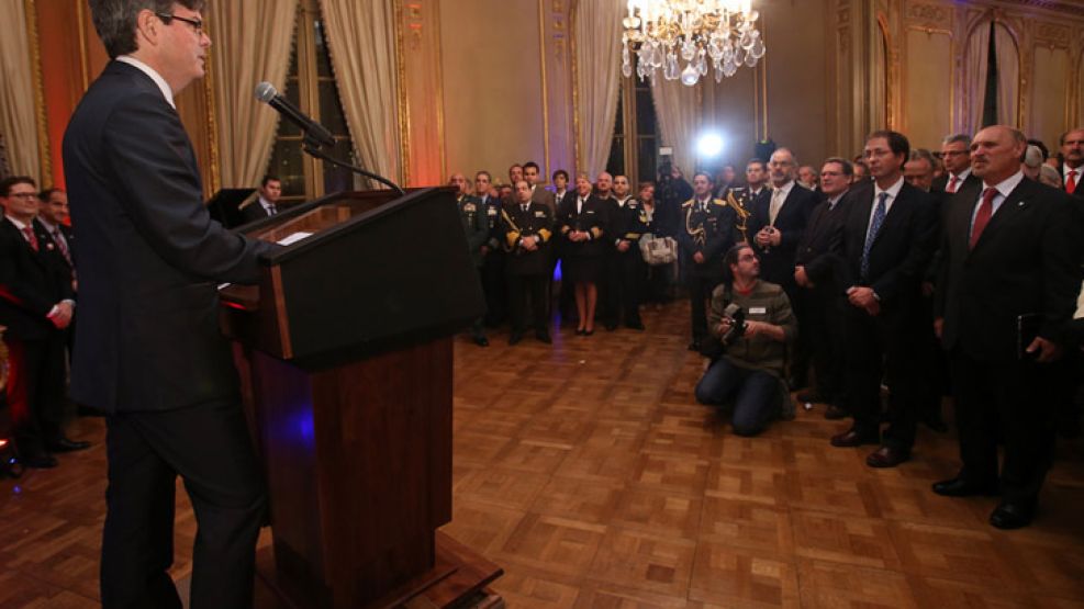 El encuentro en la embajada de Estados Unidos.