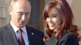 Cara a cara. CFK y Vladimir Putin se verán en Fortaleza, Brasil, y luego en Buenos Aires.