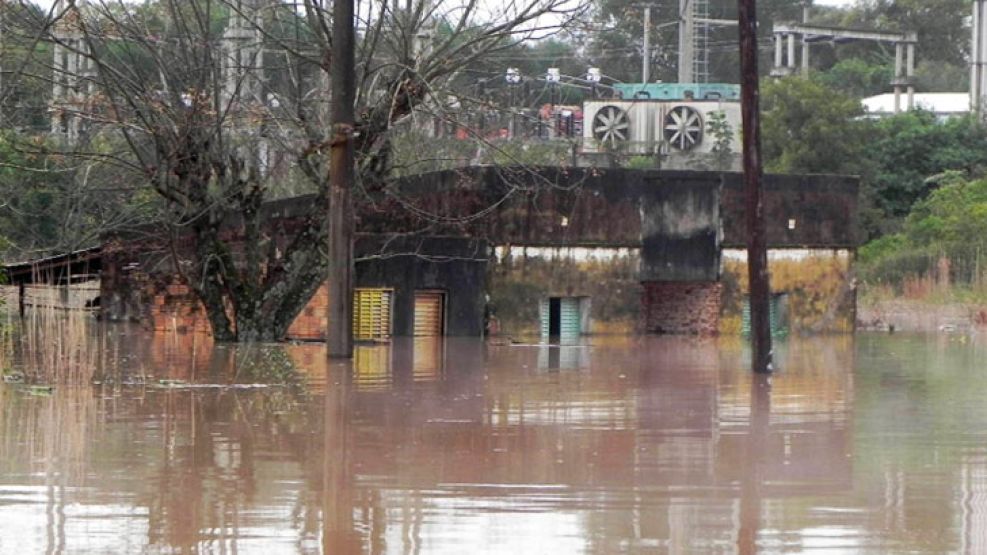 Bajo el agua. Varias localidades del centro y el sur chaqueños.