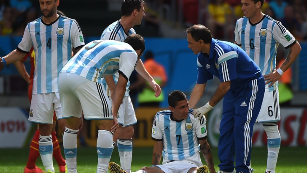 LESION. Di María apenas jugó treinta minutos contra Bélgica.