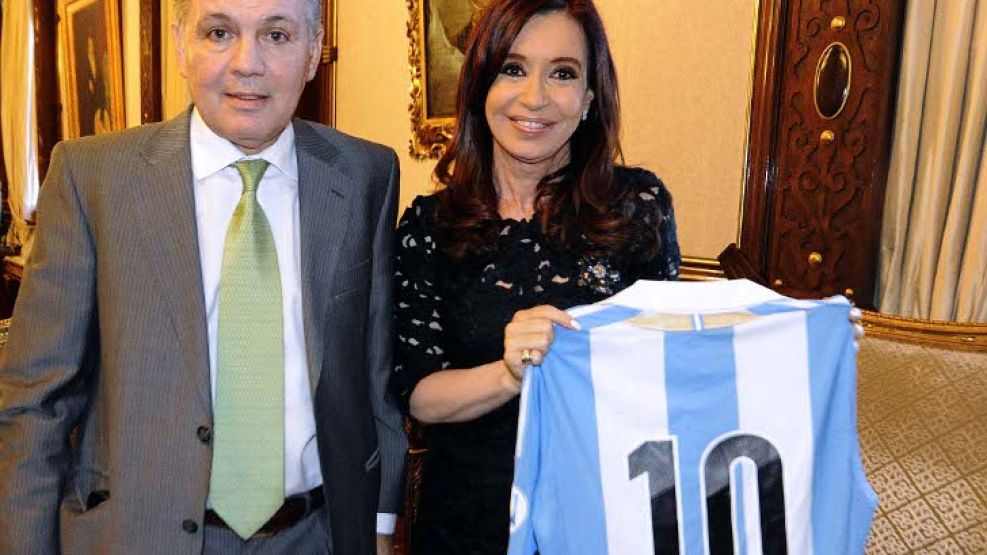 En la Rosada, reina la incertidumbre sobre una posible recepción oficial a la Selección de Sabella.